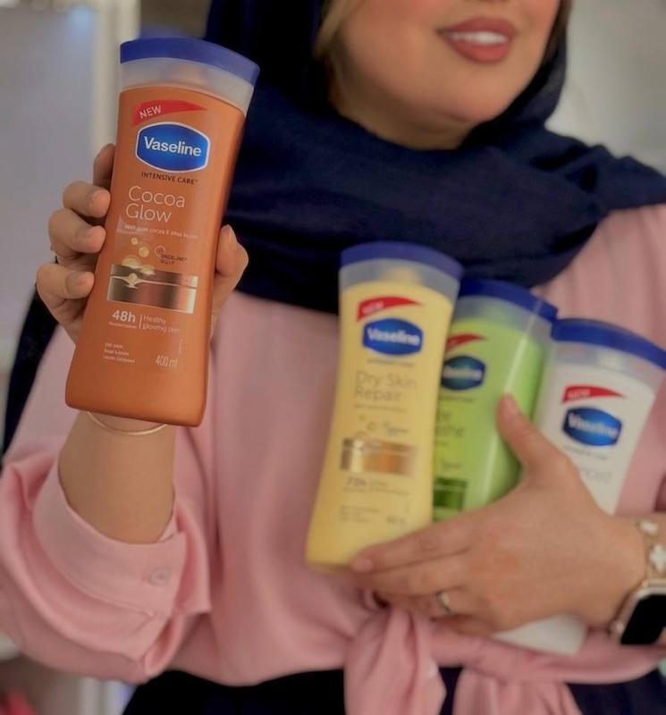 لوسیون وازلین کاکائو Cocoa Glow 