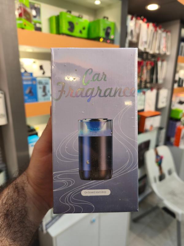 خوشبو کننده هوای هوشمند مدل P51 مناسب استفاده در ماشین و دفترکار