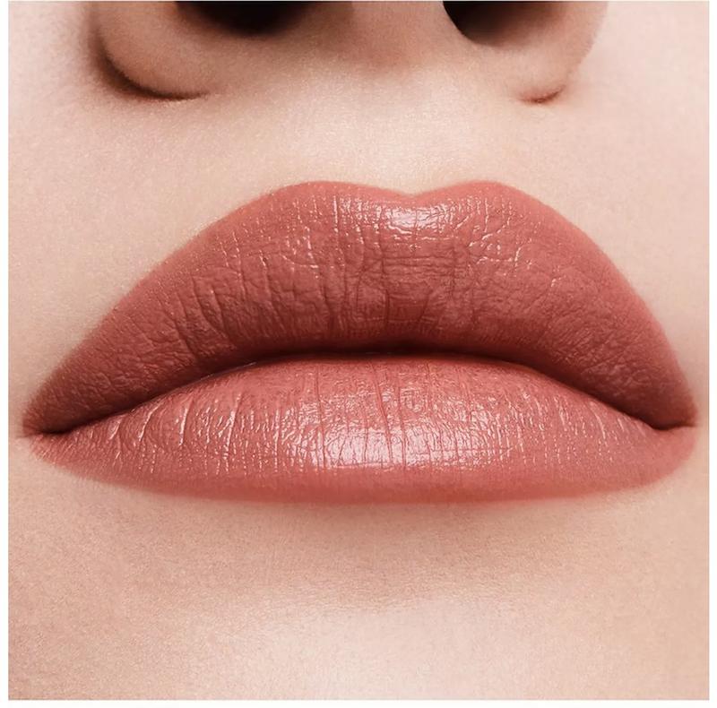 رژلب Estee Lauder