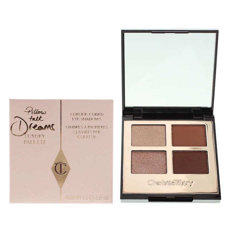پالت سایه شارلوت تیلبری, پالت Pillow Talk Dreams, پالت سایه پایلو تاک, پالت سایه شارلوت, پالت چشم Pillow Talk, پالت چهار رنگ سایه, پالت سایه رُزگلد, پالت سایه توتی, پالت سایه متالیک و مات, سایه چشم پریلنس رُزگلد, پالت سایه برای تون پوست‌های مختلف, پالت سایه بلندمدت, پالت سایه بافت ابریشمی, پالت سایه پیگمنت‌دار, پالت سایه برای آرایش روز و شب, پالت سایه مناسب سفر, خرید پالت Pillow Talk Dreams فارسی, پالت سایه Charlotte Tilbury فارسی, پالت سایه رمانتیک صورتی, پالت سایه دودی ملایم, پالت سایه shimmer و matte, پالت سایه با فینیش متنوع, پالت سایه حرفه‌ای شارلوت, پالت سایه ۴ رنگی, پالت سایه برای چشم‌های قهوه‌ای, پالت سایه برای چشم‌های سبز, راهنمای استفاده پالت Pillow Talk, نقد پالت شارلوت تیلبری, پالت سایه محبوب بلاگرها, پالت سایه سازگار با انواع پوست, پالت سایه بدون ریزش شدید, پالت سایه ترکیبی برای میکاپ مراسم، پالت سایه با بسته‌بندی لوکس، پالت سایه مناسب میکاپ عروس، پالت سایه پر از پیگمنت، پالت سایه برای نتیجه رادیانت، پالت سایه پیشنهاد میکاپ آرتیست‌ها، پالت سایه Charlotte Tilbury Pillow Talk Dreams فارسی، پالت سایه رنگی رُزباد، پالت سایه pearlescent rose gold, پالت سایه dusky rose, پالت سایه berry brown, پالت سایه rose-bud pink, پالت سایه با قابلیت لایه‌گذاری، پالت سایه برای ایجاد pop در مرکز پلک، پالت سایه برای زیر پرایمر، پالت سایه برند لوکس، خرید اینترنتی پالت شارلوت، قیمت پالت Pillow Talk Dreams، پالت سایه پیشنهادی ۲۰۲۵، پالت سایه جذاب و کلاسیک، پالت سایه برای آرایش روزمره و مهمانی.