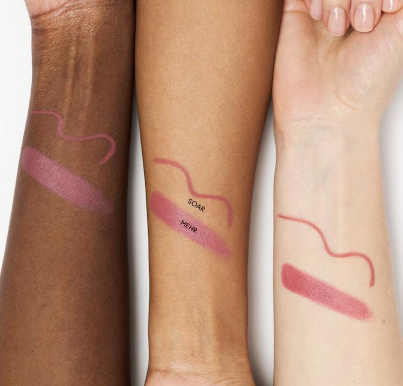 ست لب مک، پکیج لب MAC، Midnight M·A·Cximal Lip Combo، ست رژلب و خط لب، ست لب پینک مک، پکیج هدیه لب، رژلب سیلکی مت مات مک، رژلب مات ماندگار، رژلب ۱۲ ساعته، رژلب مرطوب‌کننده ۸ ساعته، خط لب کرمی مک، خط لب دقیق، ست لب کیف‌پذیر، پکیج لب محدود، ست لب کلَتچی، ست لب مناسب هدیه، پک لب مسافرتی مک، پکیج لوازم آرایش لب، رژلب پیگمنت‌دار، رژلب برای میکاپ شب، رژلب برای میکاپ روز، ست لب برای میکاپ حرفه‌ای، خرید ست لب مک فارسی، قیمت پکیج لب MAC، نقد و بررسی Midnight M·A·Cximal, ست لب پرفروش مک، ست لب صورتی، ست لب نود و پینک، رژلب Silky Matte فارسی، روش استفاده رژلب مک، راهنمای انتخاب رنگ لب، ست لب برای هدیه کریسمس، پک لب limited edition، پک لب مناسب کیف دستی، پک لب small clutch, پکیج لب با خط لب، ست لب اوریجینال MAC، پک لب اصل استرالیا، ست لب ۳٫۵ گرم رژ و ۱٫۴۵ گرم لاینر، ست لب ترکیبی رطوبت‌دهنده، ست لب پوشش‌دهنده، ست لب بدون تست حیوانی؟ (بررسی ترکیبات لازم است)، ست لب مناسب انواع تون پوستی، ست لب کانتور و فِید، ست لب پیشنهادی بلاگرها، پک لب مناسب عروس، ست لب برای استفاده روزمره، ست لب برای میکاپ مهمانی، ست لب مناسب سفر، ست لب با بسته‌بندی لوکس، ست لب limited، ست لب MAC فارسی، ست لب ۲۰۲۵، خرید آنلاین ست لب، پک لب مقرون‌به‌صرفه، ست لب برند حرفه‌ای، پک لب رنگ‌های هماهنگ، ست لب با فرمول نرم و قابل لایه‌گذاری، پک لب برای ست کردن با لباس، ست لب مناسب هدیه تولد، ست لب packaging هدیه‌ای، پکیج لب ویژه جشن‌ها، ست رژلب و لاینر هماهنگ، ست لب کلکسیونی مک.