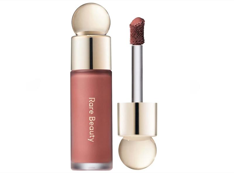 رژگونه ریر بیوتی، رژگونه Rare Beauty، رژگونه سافت پینچ، رژگونه Soft Pinch، رژگونه مایع ریر بیوتی، رژگونه مایع، رژگونه مایع اصل، رژگونه اورجینال، رژگونه خارجی، رژگونه حرفه ای، رژگونه گونه، رژگونه طبیعی، رژگونه نچرال، رژگونه با ماندگاری بالا، رژگونه پیگمنت بالا، رژگونه سبک، رژگونه بدون ماسیدگی، رژگونه بدون لک، رژگونه فید آسان، رژگونه قابل لایه سازی، رژگونه آرایش روزانه، رژگونه آرایش مجلسی، رژگونه پوست خشک، رژگونه پوست چرب، رژگونه پوست مختلط، رژگونه پوست نرمال، رژگونه بافت سبک، رژگونه ابریشمی، رژگونه شاداب کننده صورت، رژگونه دخترانه، رژگونه لوکس، رژگونه آرایشی، رژگونه حرفه ای صورت، رژگونه گونه طبیعی، رژگونه مایع با دوام، رژگونه با اپلیکاتور، رژگونه وگان، رژگونه بدون تست حیوانی، محصولات ریر بیوتی، آرایش صورت، لوازم آرایشی ریر بیوتی، رژگونه سلنا گومز، رژگونه محبوب، رژگونه ترند، رژگونه مناسب انواع پوست، رژگونه با رنگ طبیعی، رژگونه صورت، رژگونه فینیش طبیعی، رژگونه گلووی، رژگونه مات، رژگونه ساتنی، خرید رژگونه ریر بیوتی، liquid blush, Rare Beauty blush, Rare Beauty Soft Pinch Liquid Blush, Soft Pinch blush, liquid blush makeup, long lasting blush, pigmented blush, dewy blush, matte liquid blush, satin blush, natural blush, face blush, cheek blush, blendable blush, lightweight blush, professional blush, vegan blush, cruelty free blush, makeup blush, luxury blush, radiant blush, soft blush, everyday blush, high pigment blush, liquid makeup, Selena Gomez Rare Beauty, cream blush alternative, glowing cheeks, natural makeup, beauty makeup.