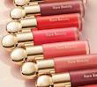 رژگونه ریر بیوتی، رژگونه Rare Beauty، رژگونه سافت پینچ، رژگونه Soft Pinch، رژگونه مایع ریر بیوتی، رژگونه مایع، رژگونه مایع اصل، رژگونه اورجینال، رژگونه خارجی، رژگونه حرفه ای، رژگونه گونه، رژگونه طبیعی، رژگونه نچرال، رژگونه با ماندگاری بالا، رژگونه پیگمنت بالا، رژگونه سبک، رژگونه بدون ماسیدگی، رژگونه بدون لک، رژگونه فید آسان، رژگونه قابل لایه سازی، رژگونه آرایش روزانه، رژگونه آرایش مجلسی، رژگونه پوست خشک، رژگونه پوست چرب، رژگونه پوست مختلط، رژگونه پوست نرمال، رژگونه بافت سبک، رژگونه ابریشمی، رژگونه شاداب کننده صورت، رژگونه دخترانه، رژگونه لوکس، رژگونه آرایشی، رژگونه حرفه ای صورت، رژگونه گونه طبیعی، رژگونه مایع با دوام، رژگونه با اپلیکاتور، رژگونه وگان، رژگونه بدون تست حیوانی، محصولات ریر بیوتی، آرایش صورت، لوازم آرایشی ریر بیوتی، رژگونه سلنا گومز، رژگونه محبوب، رژگونه ترند، رژگونه مناسب انواع پوست، رژگونه با رنگ طبیعی، رژگونه صورت، رژگونه فینیش طبیعی، رژگونه گلووی، رژگونه مات، رژگونه ساتنی، خرید رژگونه ریر بیوتی، liquid blush, Rare Beauty blush, Rare Beauty Soft Pinch Liquid Blush, Soft Pinch blush, liquid blush makeup, long lasting blush, pigmented blush, dewy blush, matte liquid blush, satin blush, natural blush, face blush, cheek blush, blendable blush, lightweight blush, professional blush, vegan blush, cruelty free blush, makeup blush, luxury blush, radiant blush, soft blush, everyday blush, high pigment blush, liquid makeup, Selena Gomez Rare Beauty, cream blush alternative, glowing cheeks, natural makeup, beauty makeup.