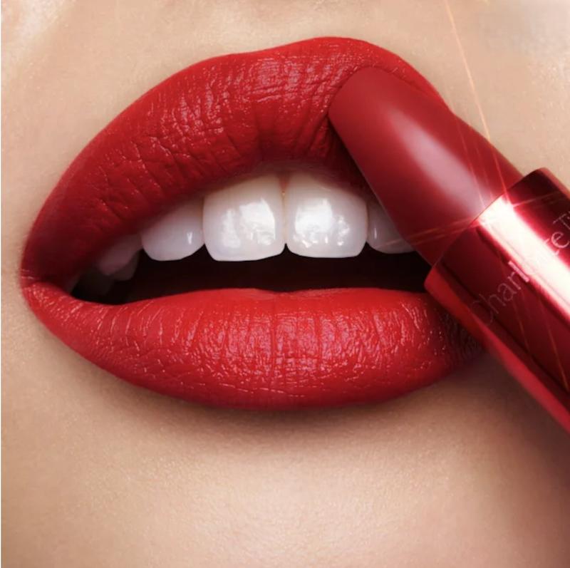 رژلب شارلوت تیلبری مدل مات رولوشن Charlotte Tilbury