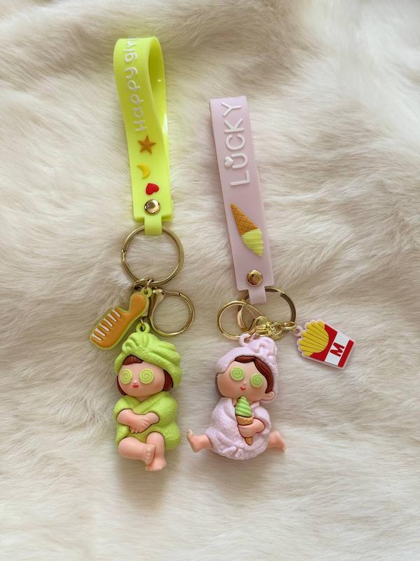 سرکلیدی دختر فانتزی