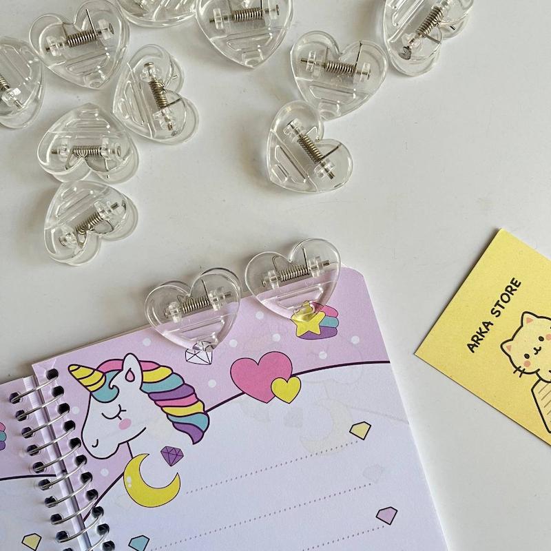 گیره کاغذ قلب شفاف