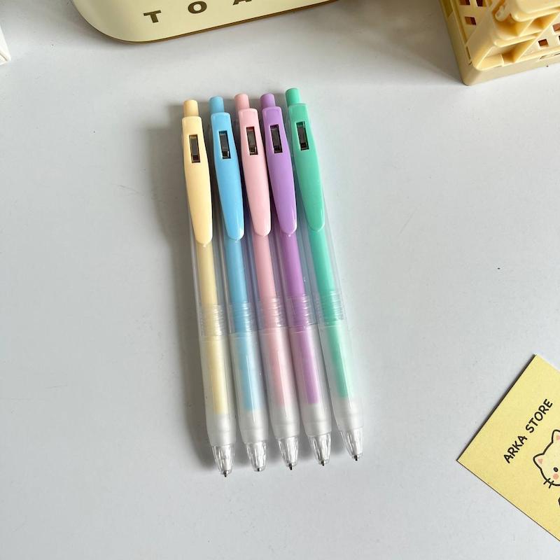 اتود دانشجویی پاستلی