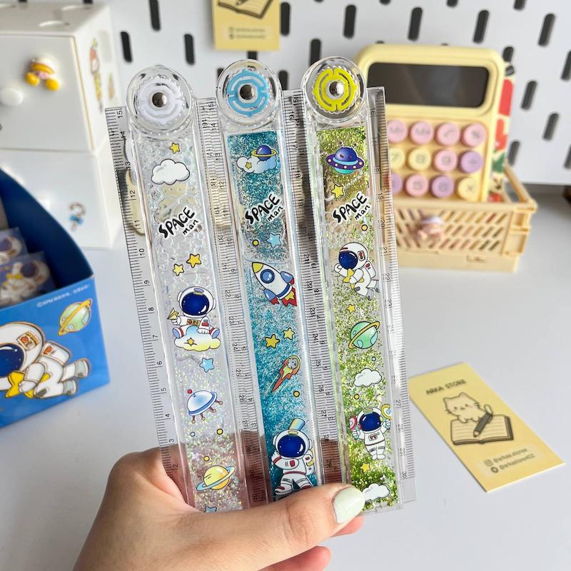 خط کش آکواریومی فضانورد