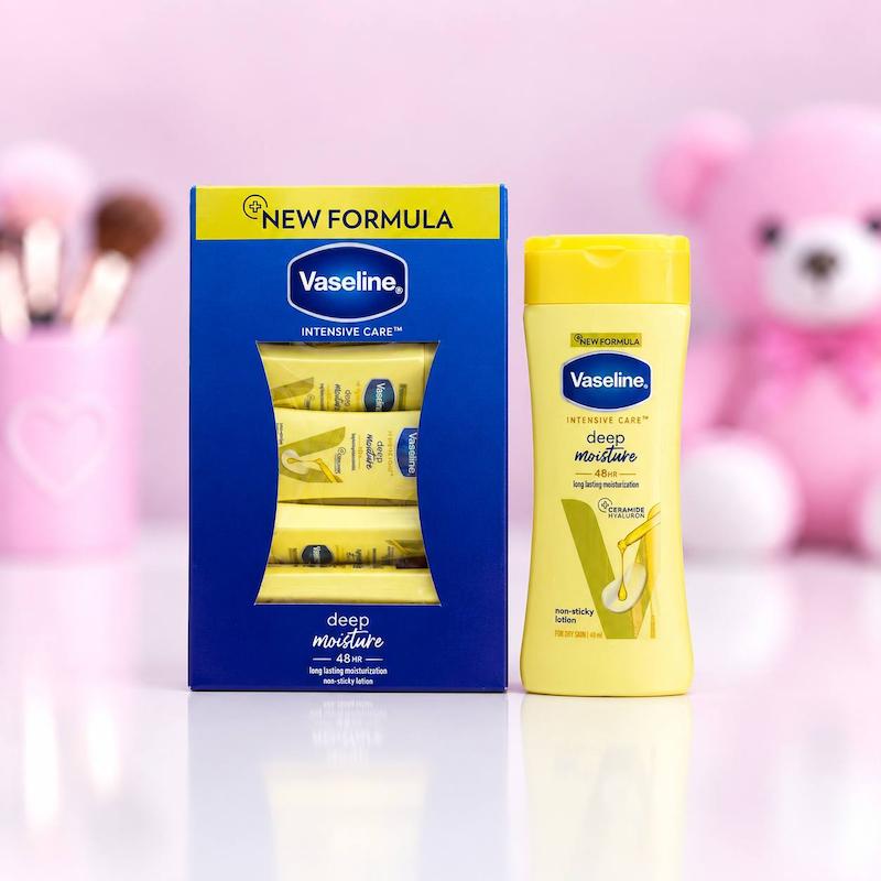 لوسیون بدن وازلین زرد Deep Moisture حجم ۴۰ میل با رطوبت‌رسانی ۴۸ ساعته