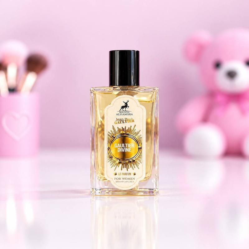 عطر زنانه الحمرا Divine حجم ۵۰ میل با رایحه گوتیه دیواین