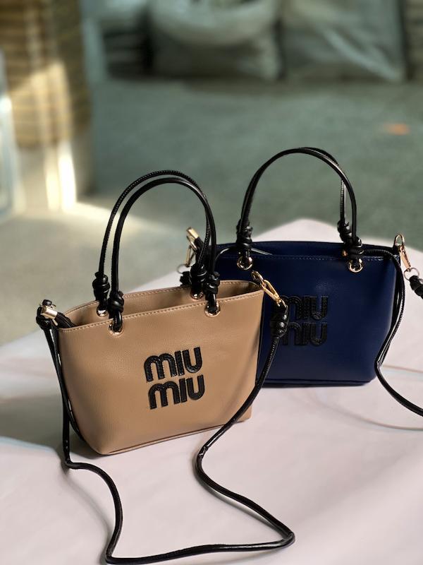 کیف‌دخترونه miu miu بندقیطون