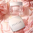 پرایمر کاسه ای شیگلم ( SHEGLAM BIRTHDAY SKIN PRIMER )