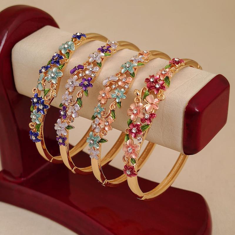 تکدست خلیجی میناکاری