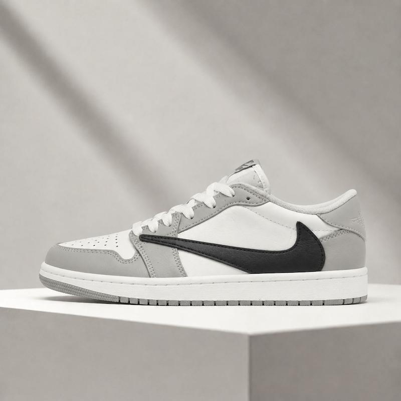 کتونی نایکی جردن ۱ ترویس اسکات (Travis Scott x Jordan 1 Low) - رنگ طوسی سفید (Grey Mocha)