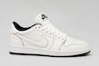 کتونی نایکی جردن ۱ لو زنانه (Air Jordan 1 Low) - رنگ سفید مشکی مینیمال