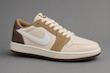 کتونی نایکی جردن ۱ لو زنانه (Air Jordan 1 Low) - رنگ بژ و قهوه‌ای (Sand & Mocha)