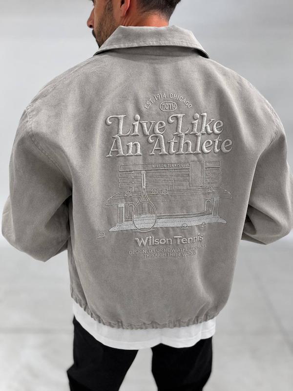 کت مردانه طوسی Live Like An Athlete نمای پشت با طراحی Wilson Tennis