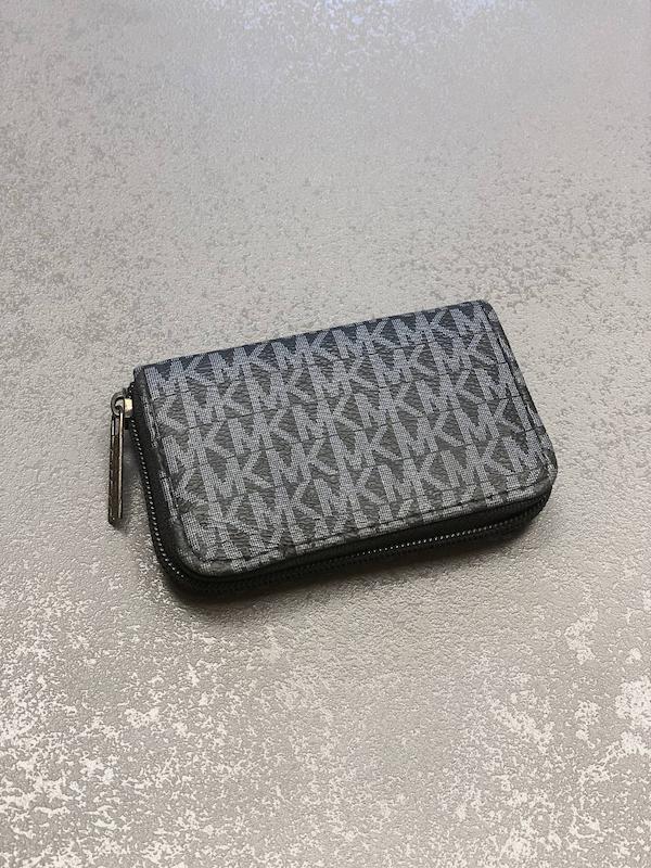 جا کارتی زیپی مایکل کورس