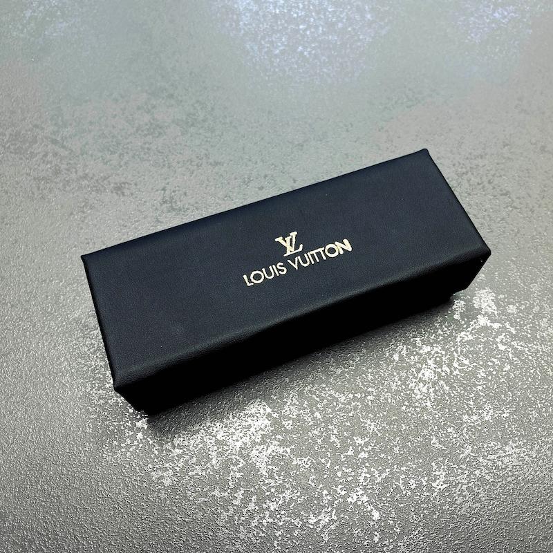 کیف عینک مگنتی