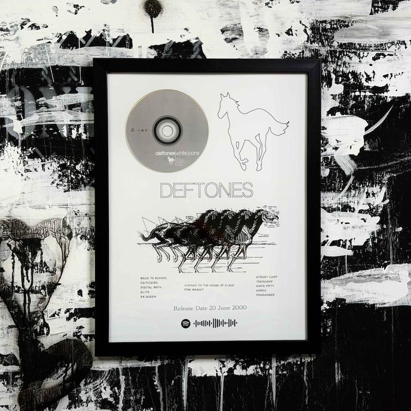 Deftones - white pony 