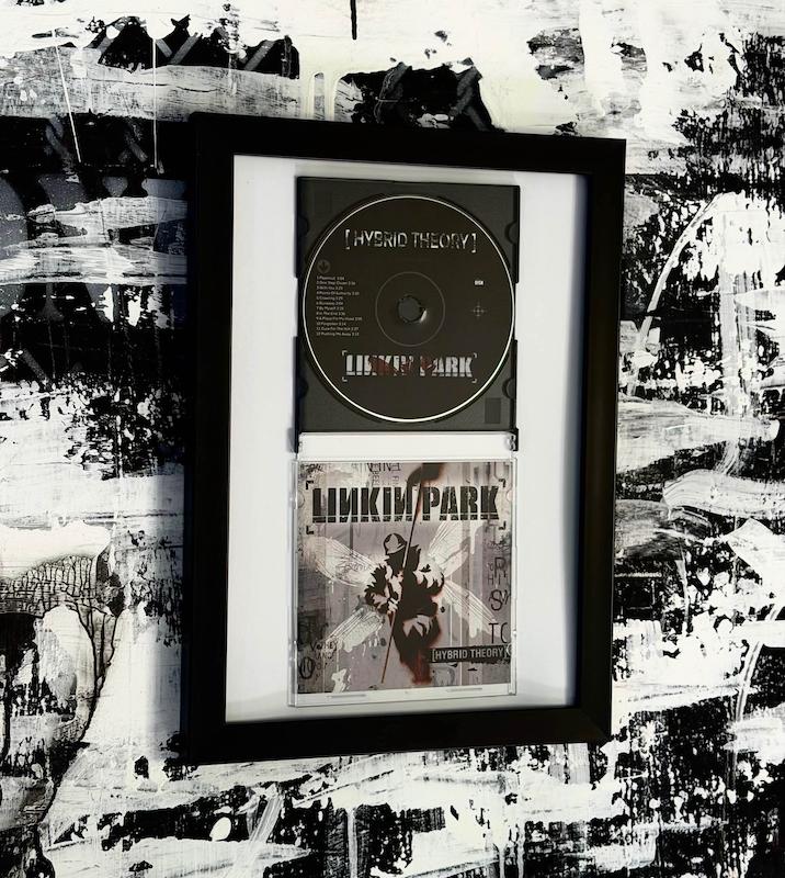 Linkin Park - Hybrid Theory