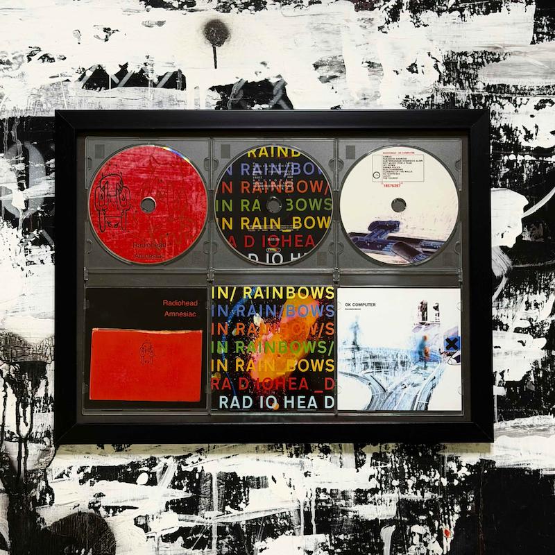 تابلو CD Radiohead بهمراه کاور و بوکلت