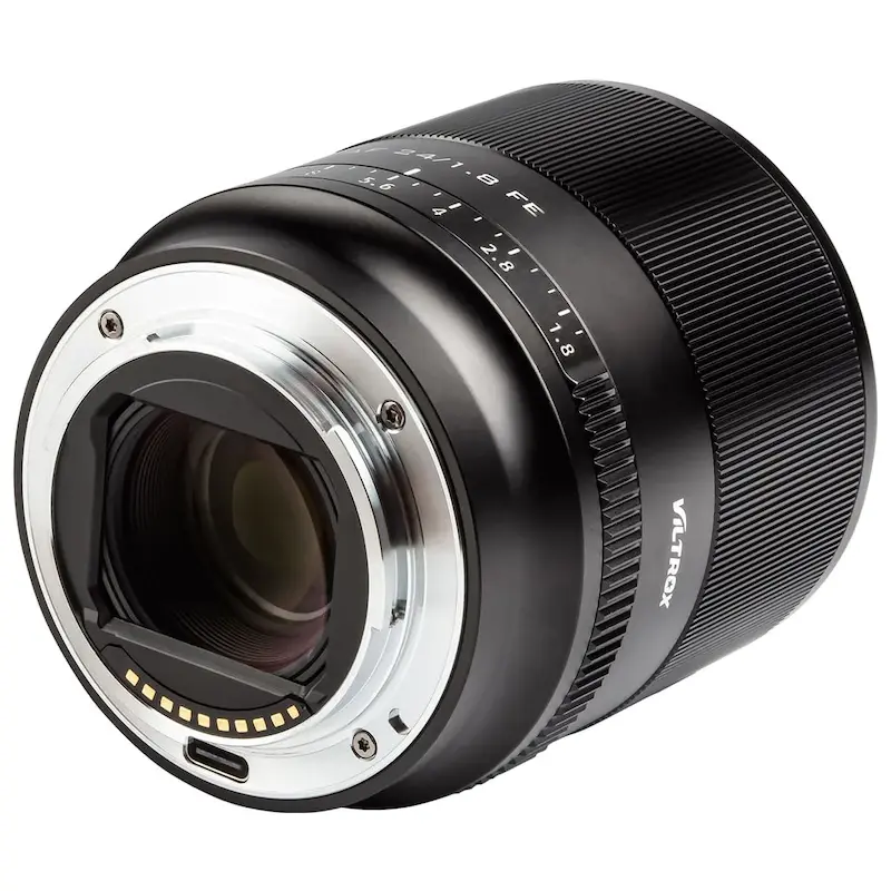 لنز ویلتروکس Viltrox AF 24mm f/1.8 FE Full Frame Lens for Sony E