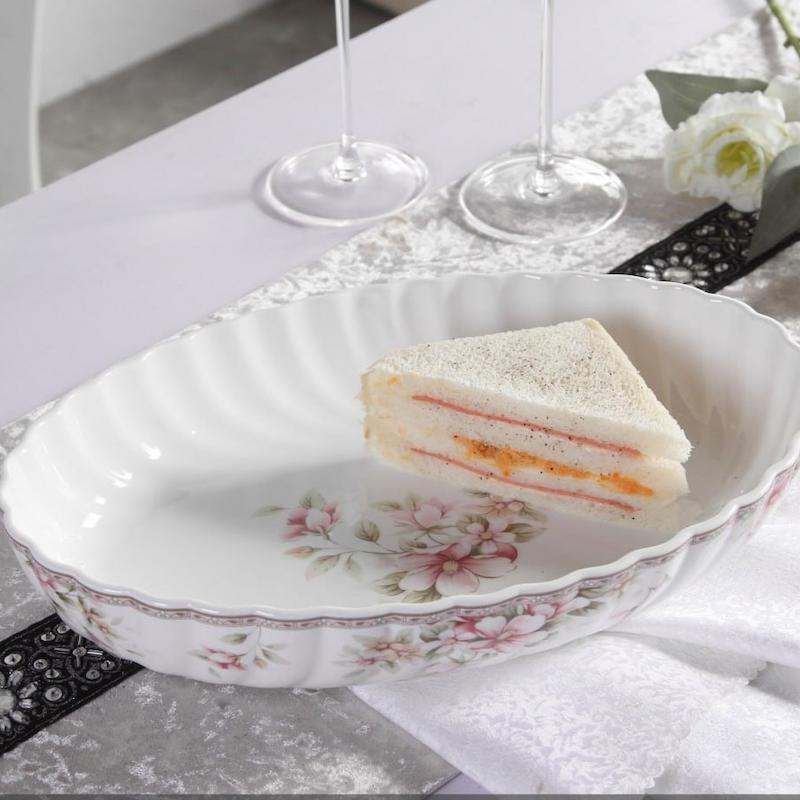 مرغ خوري بيضی متوسط طرح Sweetyکد GK701145   