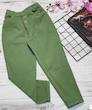 شلوار مام فیت دخترانه و پسرانه  پشت کمرکش دار رنگ سبز (Green Mom Fit Pants)-کپی