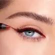 سوآچ رنگ قهوه ای تمشکی گرم Berry Russet مداد چشم شارلوت تیلبری روی پوست