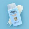 ضد آفتاب ایزدین Isdin فیوژن واتر آنتی اکسیدان مدل مجیک Magic