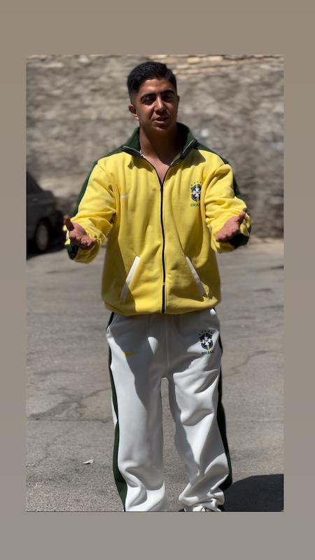 ست برزیل زرد