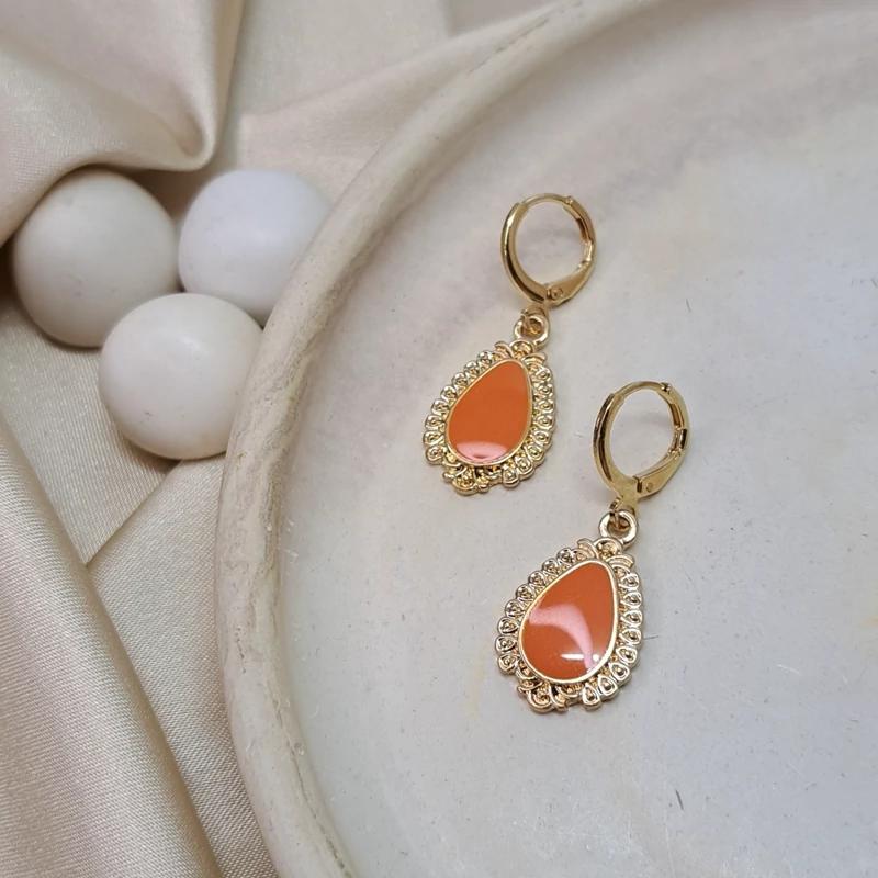 گوشواره حلقه ای با آویز نارنجی