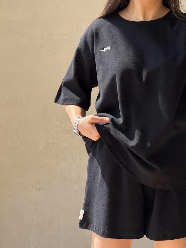 تیشرت لیوا