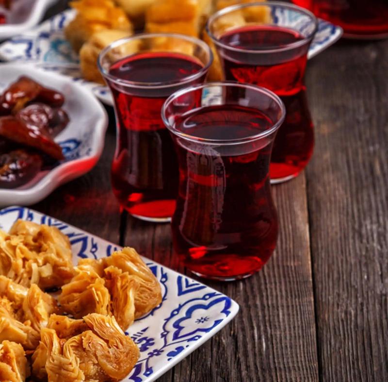 استکان کمر باریک پاشا باغچه دستی