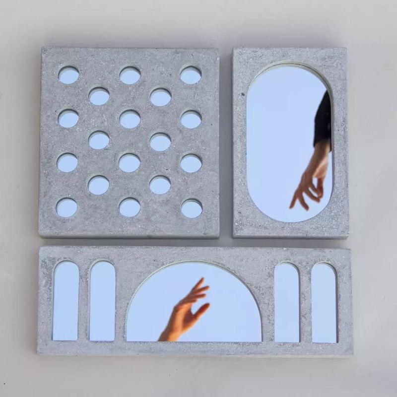 آینه دیواری پنجره