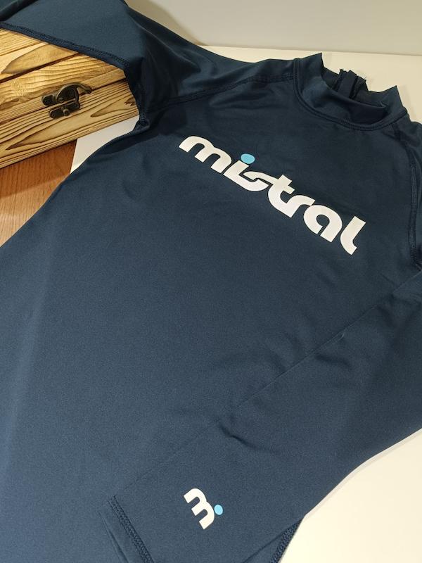 راشگارد مردانه ضد uv برند میسترال 