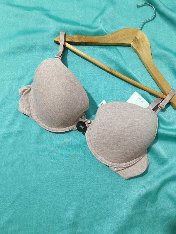 سوتین کاپ‌دار زنانه – صورتی کالباسی روشن