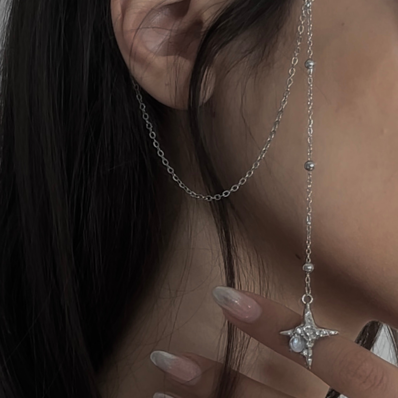 آویز عینک طرح اسپارکل و ماه