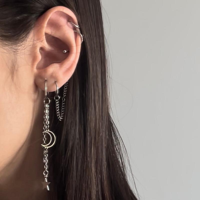 پیرسینگ ماه و ستاره