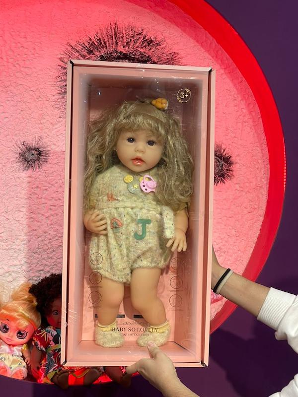 عروسک سیلیکونی سنسوری هوشمند همراه با گریه و خنده