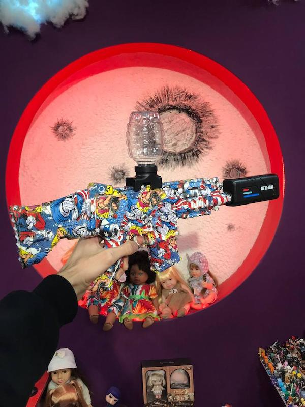 تفنگ تیر ژله ای رگباری دودزا و چراغدار دار