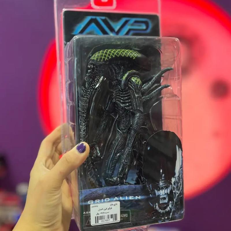 اکشن فیگور Grid Alien از سری Aliens برند NECA – سری 7 با مقیاس 7 اینچ