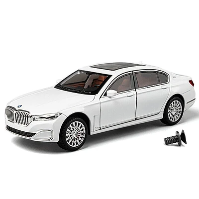 ماشین بازی مدل BMW 760