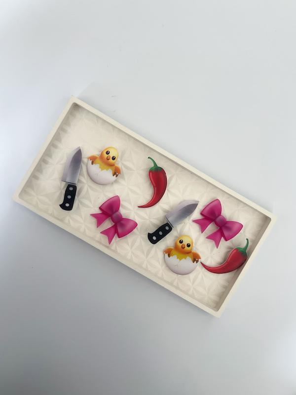گیره ایموجی🎀🐣🔪🌶️