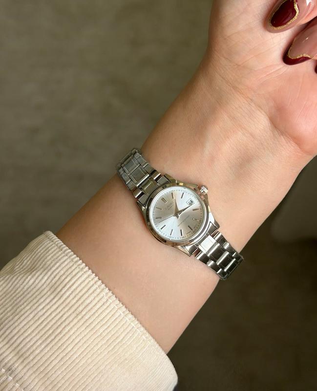  کاسیو مدرن صفحه سفید 