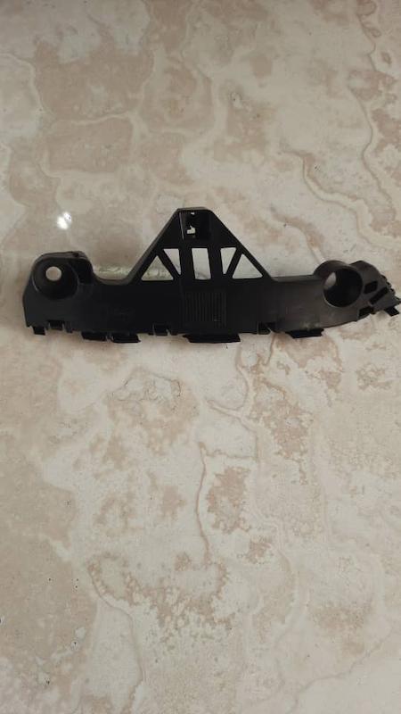 براکت یا کشویی چپ مزدا ۳ جدیدسپر جلو درجه یک وارداتی