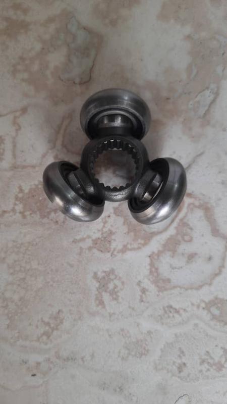 سه شاخ پلوس مزدا ۳ قدیم