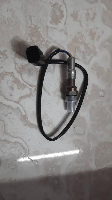 سنسور اکسیژن مزدا ۳ پنج فیشه وارداتی درجه یک