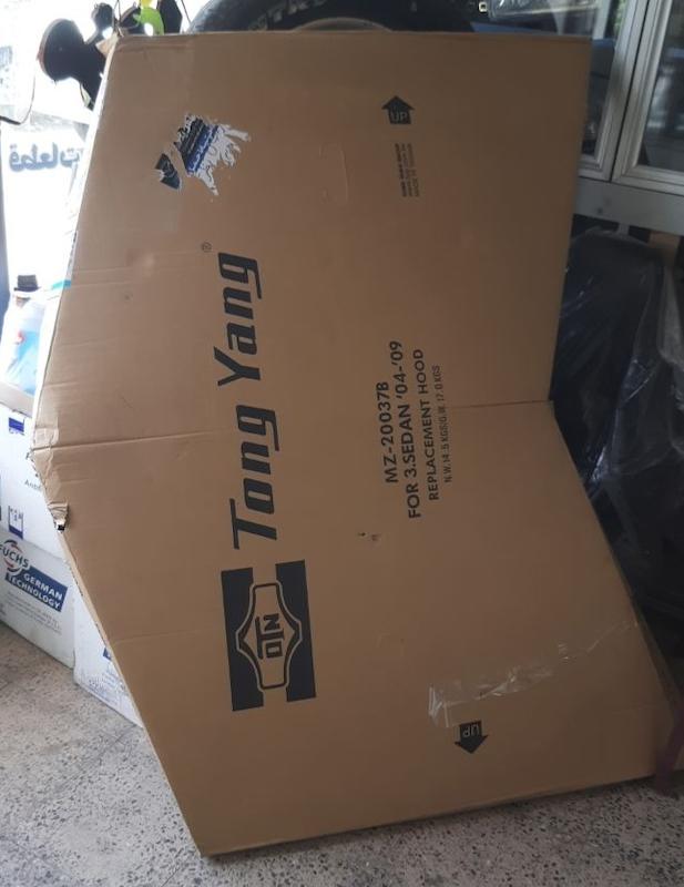 درب موتور مزدا ۳  تایوانی کاپوت مزدا ۳(برای خرید قسمتهای مختلف بدنه مزدا ۳ تایوانی لطفا تماس بگیرید)